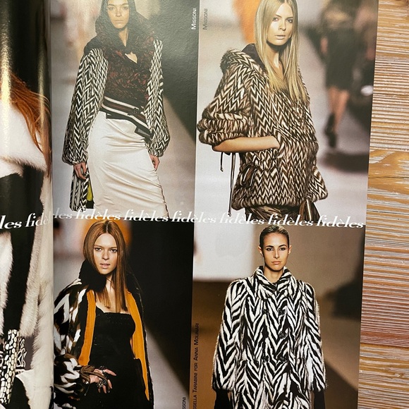 Fashion Magazine Collezioni Donna Pret-A-Porter Autumn-Winter 2005 No.107 - Picture 11 of 14